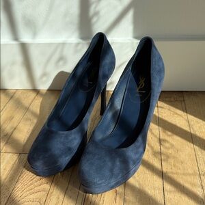 Yves Saint Laurent Dark Blue Suede Heels